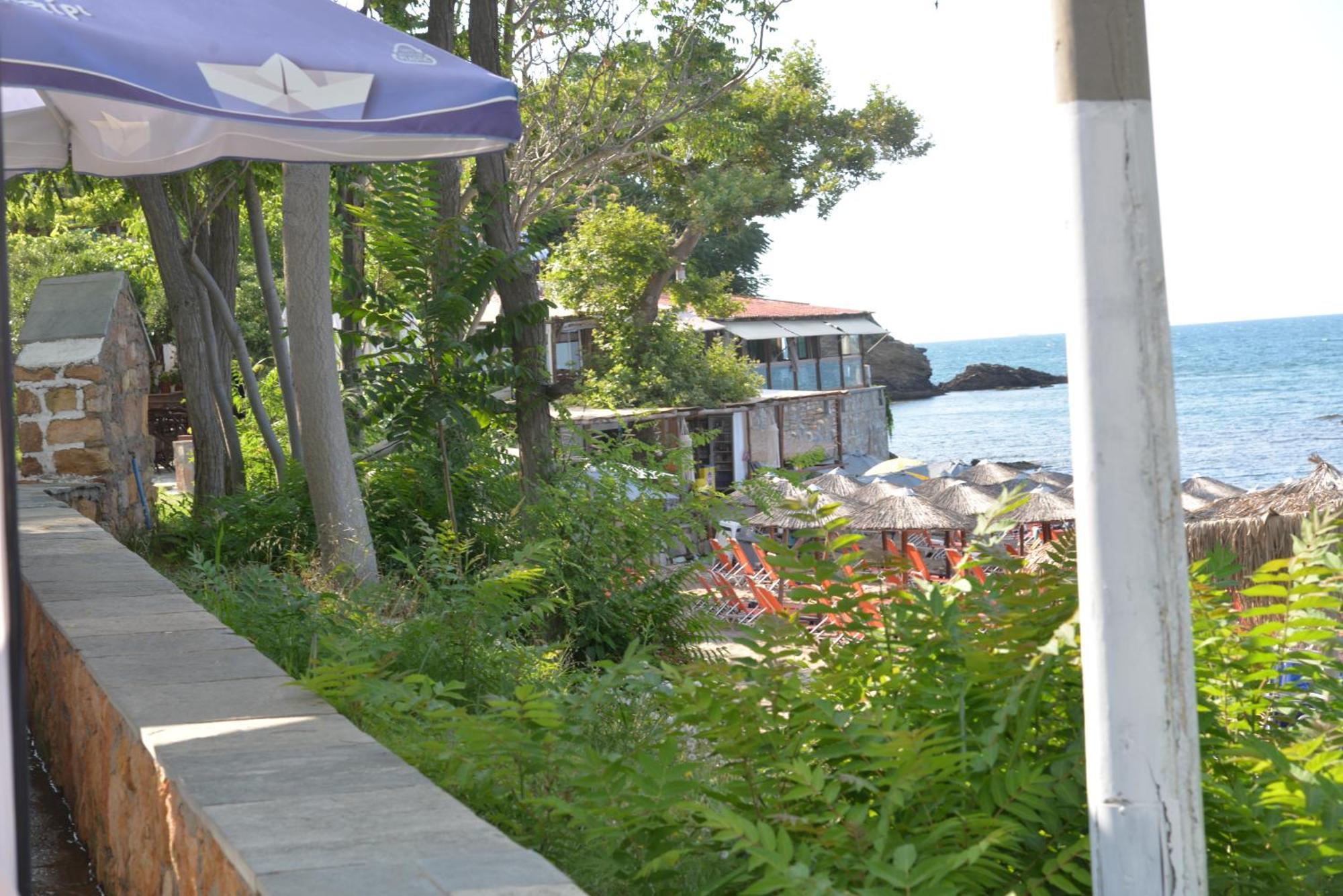 Κυανή Ακτή - Agia Paraskevi Nea Nea Makri Esterno foto