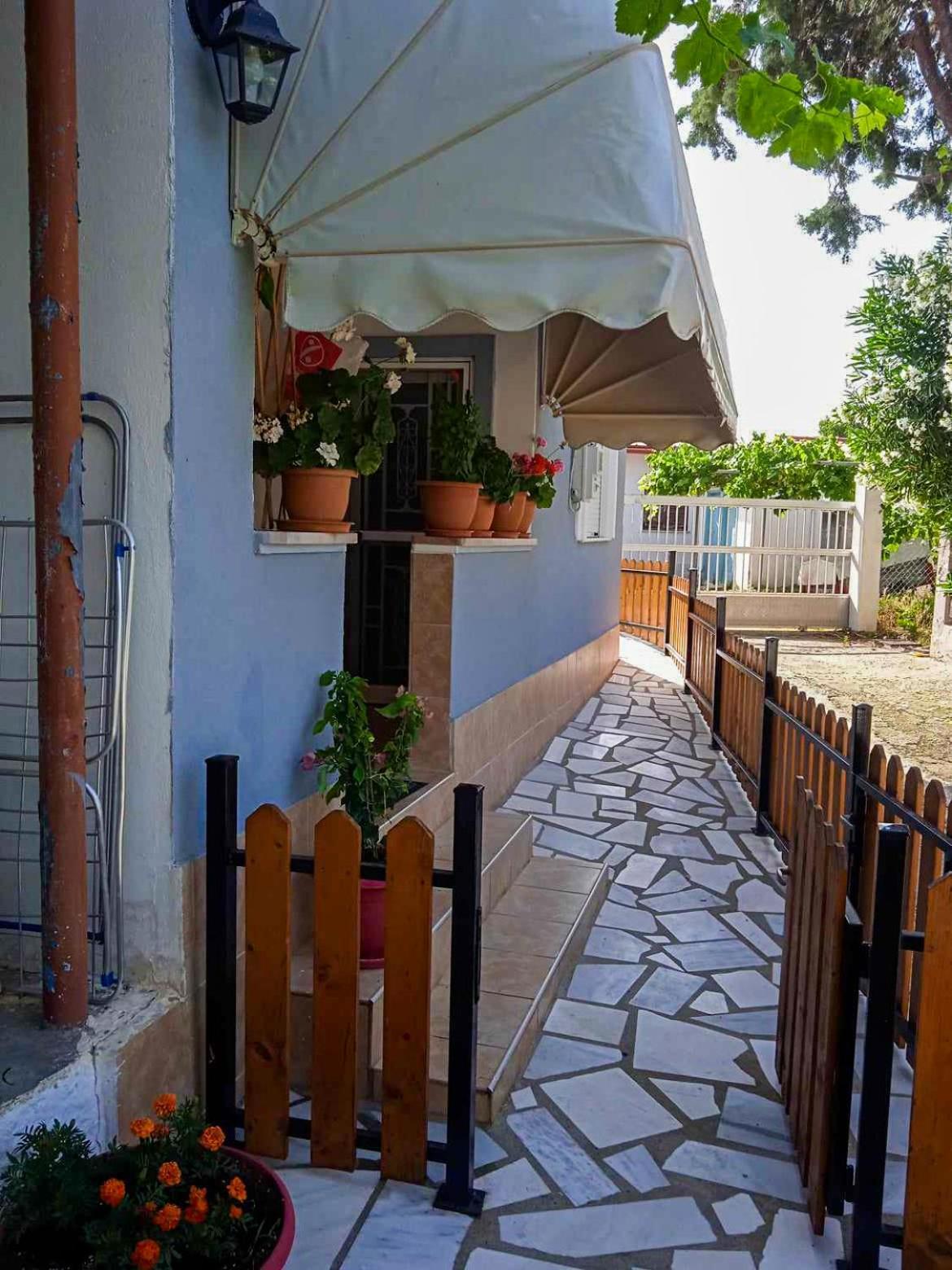 Κυανή Ακτή - Agia Paraskevi Nea Nea Makri Esterno foto