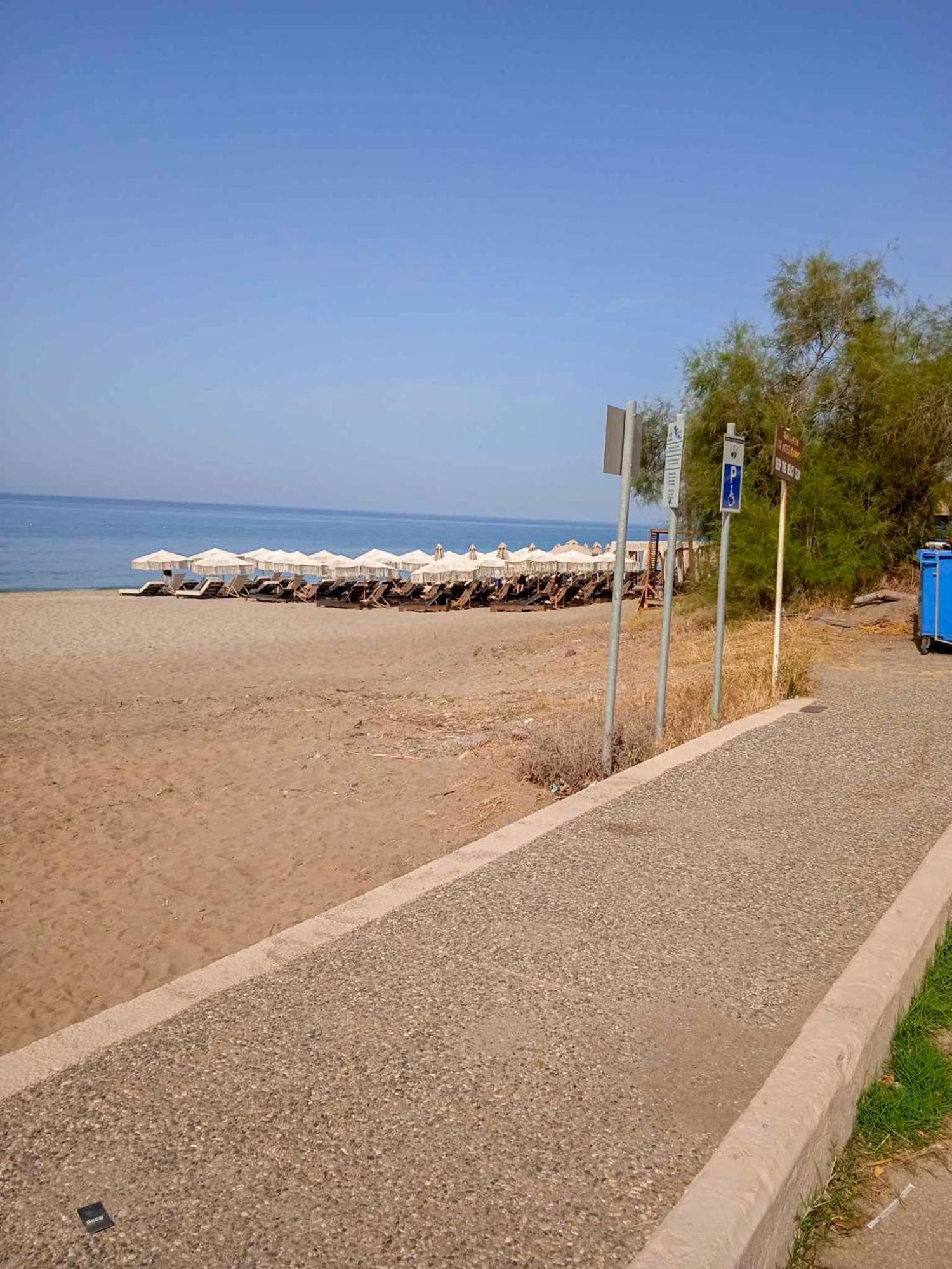 Κυανή Ακτή - Agia Paraskevi Nea Nea Makri Esterno foto